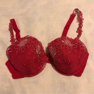 Simone Perele red embroidered lace bra size 34E